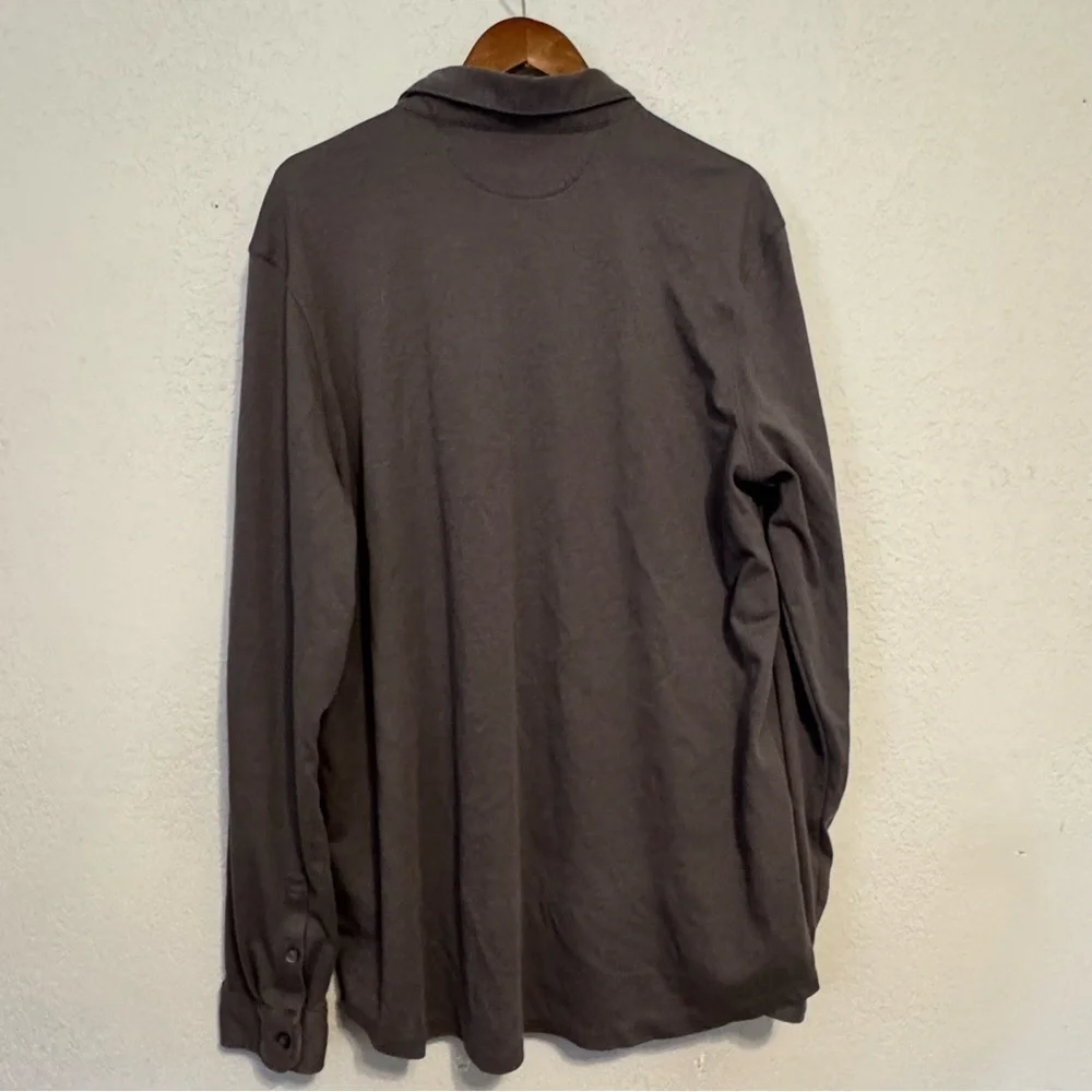 Banana Republic Luxury Touch Gray Long Sleeve Button Down Shirt